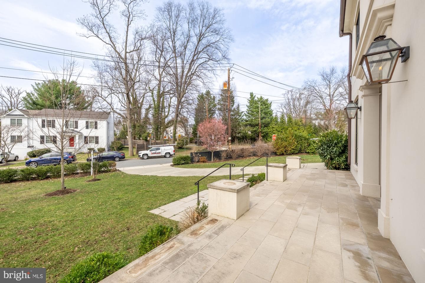 7613 Glenbrook Road photo 82