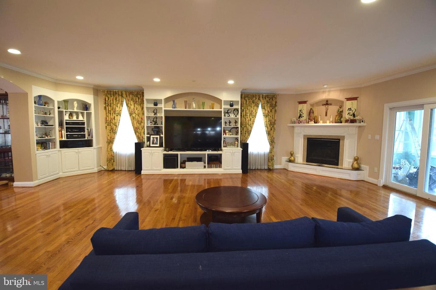 7601 Anamosa Way photo 24