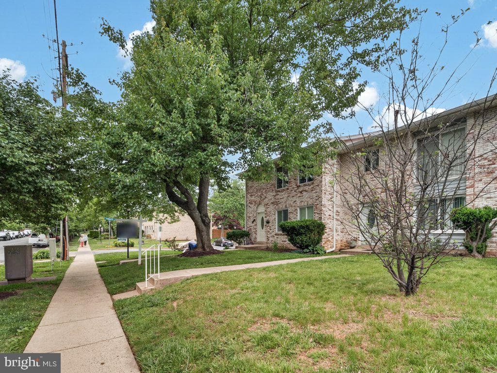 17633 Amity Drive #11-G photo 4