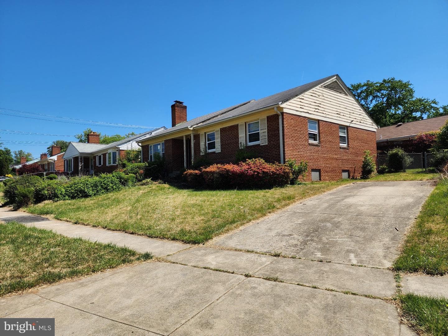 9709 Admiralty Drive photo 2