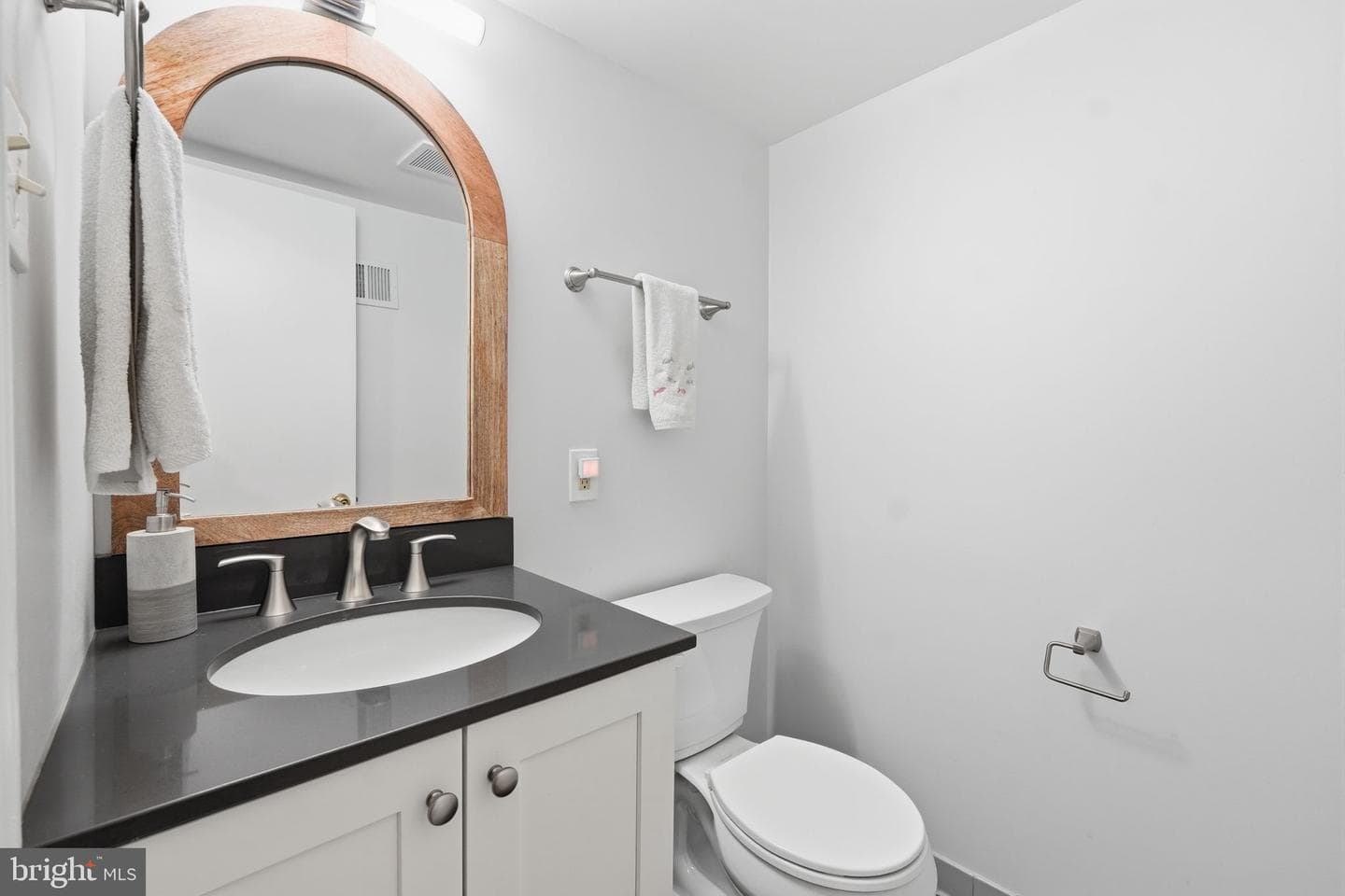 12516 Davan Drive photo 34