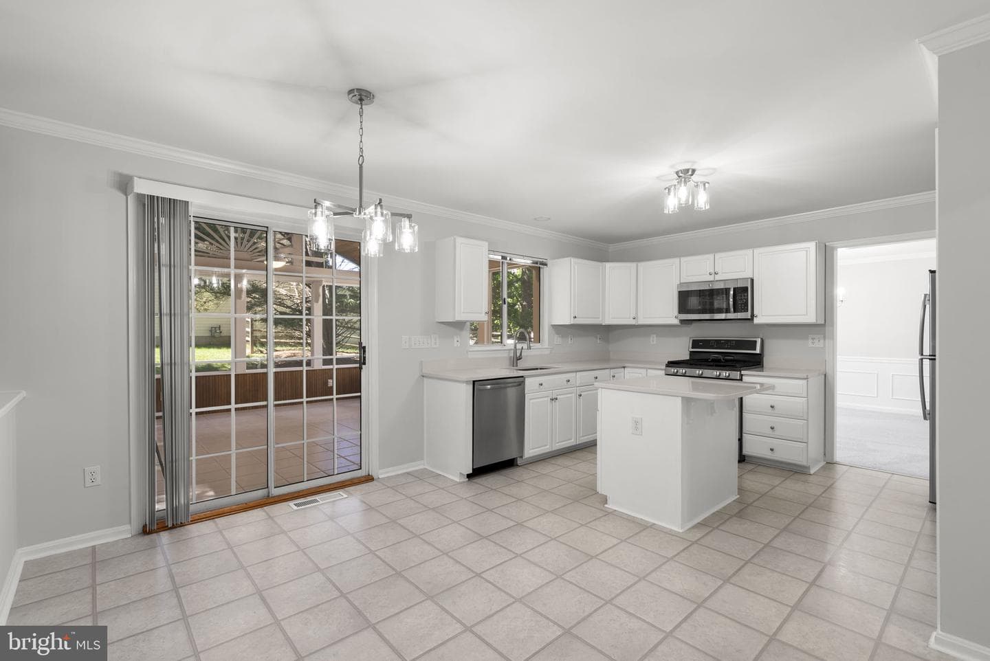 2700 Snowberry Place photo 12