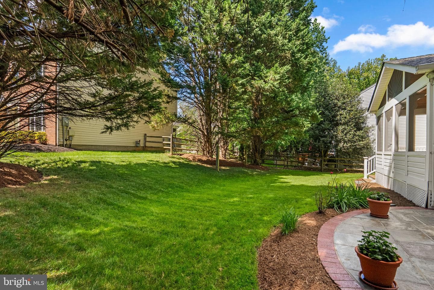 2700 Snowberry Place photo 47