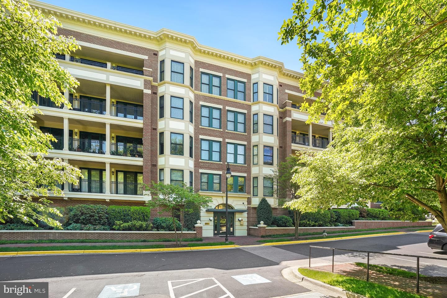10401 Strathmore Park Court #404