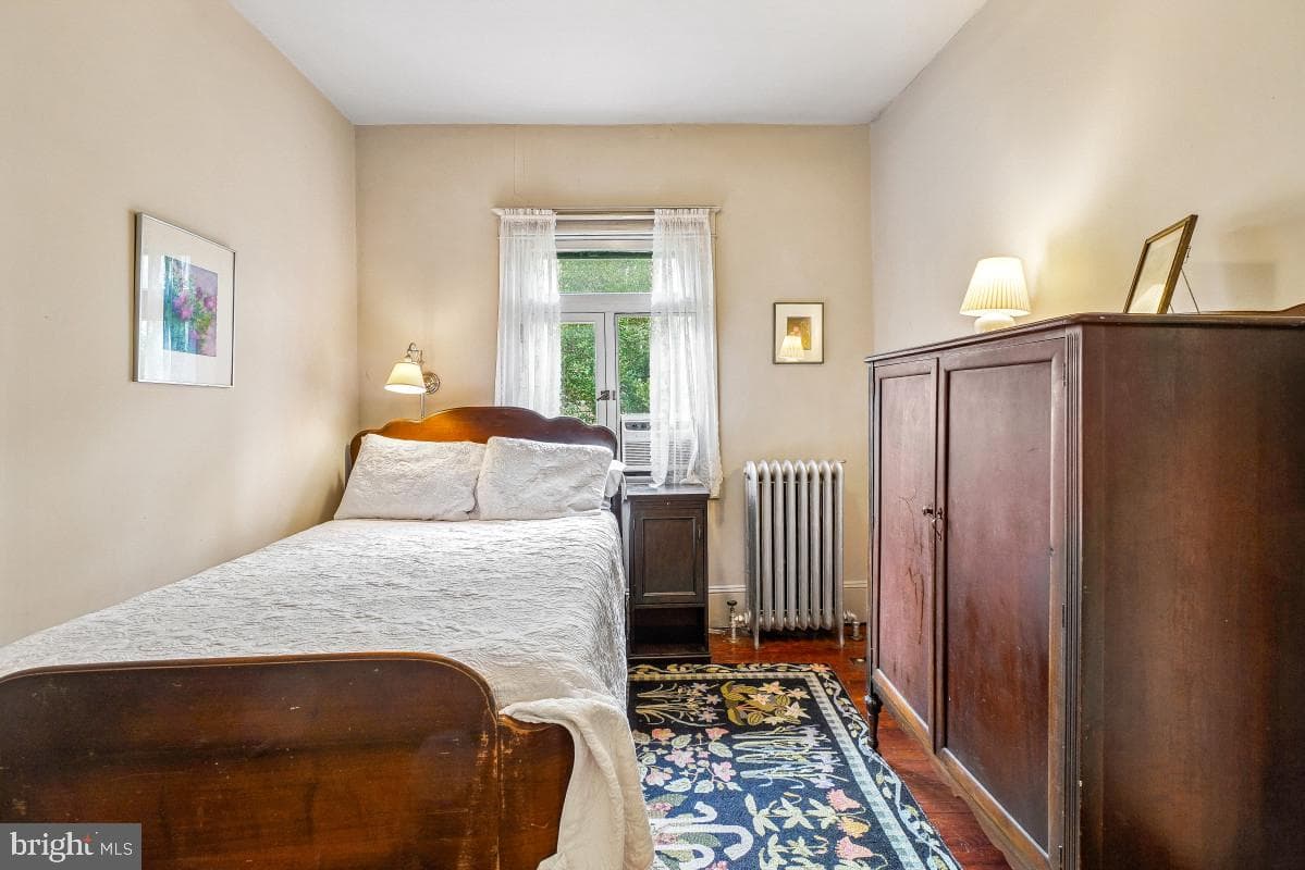 6 Philadelphia Avenue photo 18