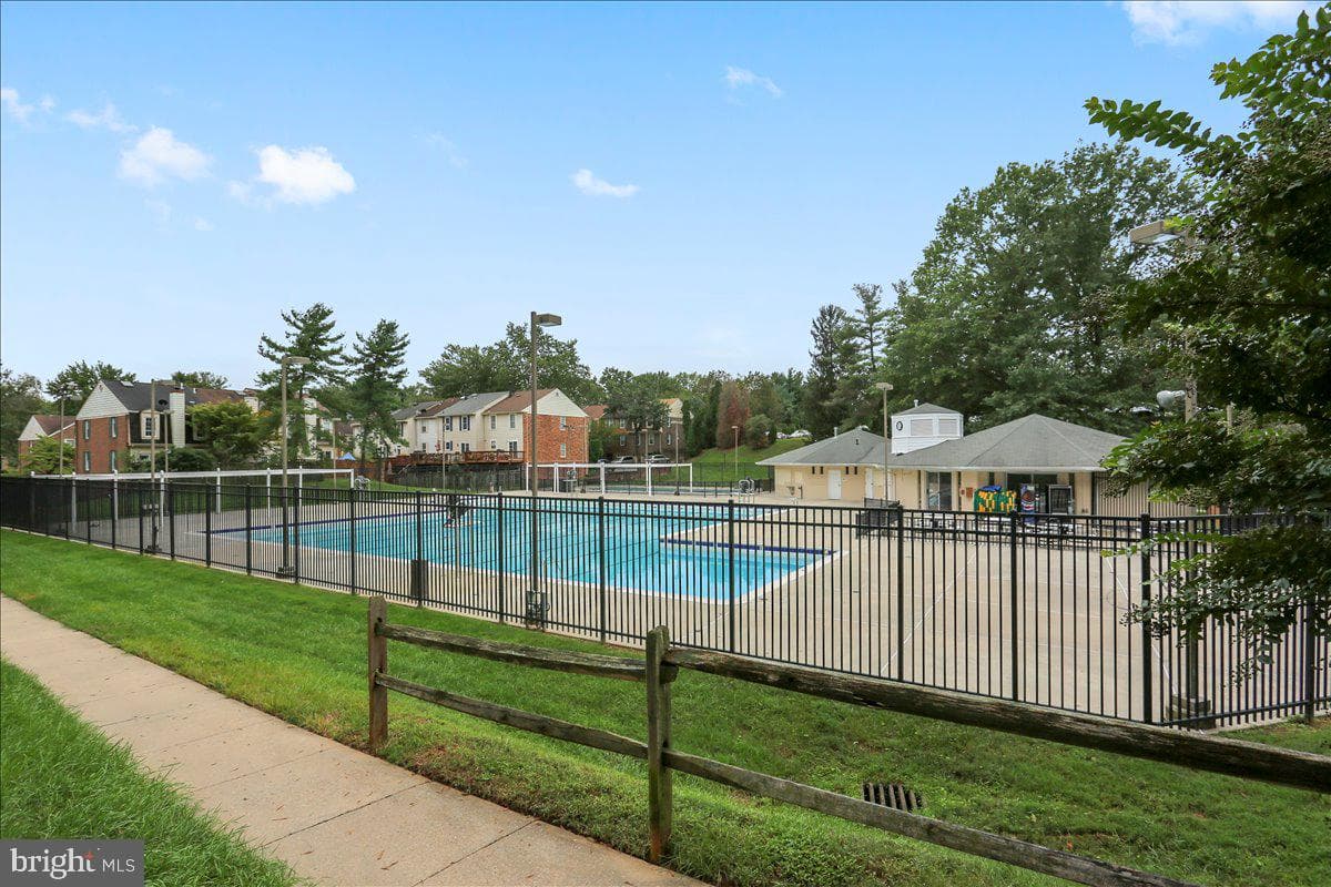 238 Watts Branch Parkway photo 41