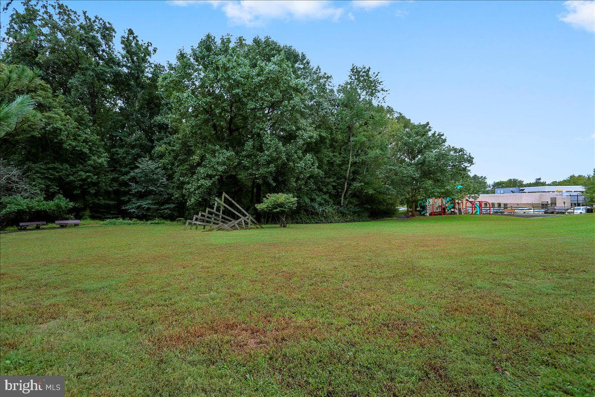 238 Watts Branch Parkway photo 52