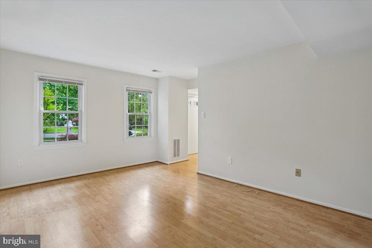 238 Watts Branch Parkway photo 6