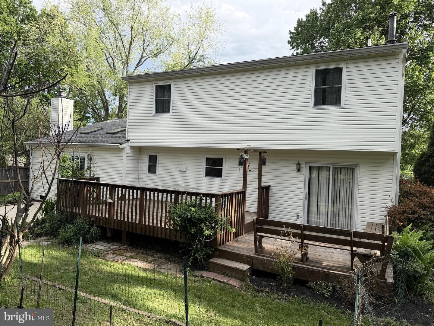 9105 Bramble Bush Court photo 2