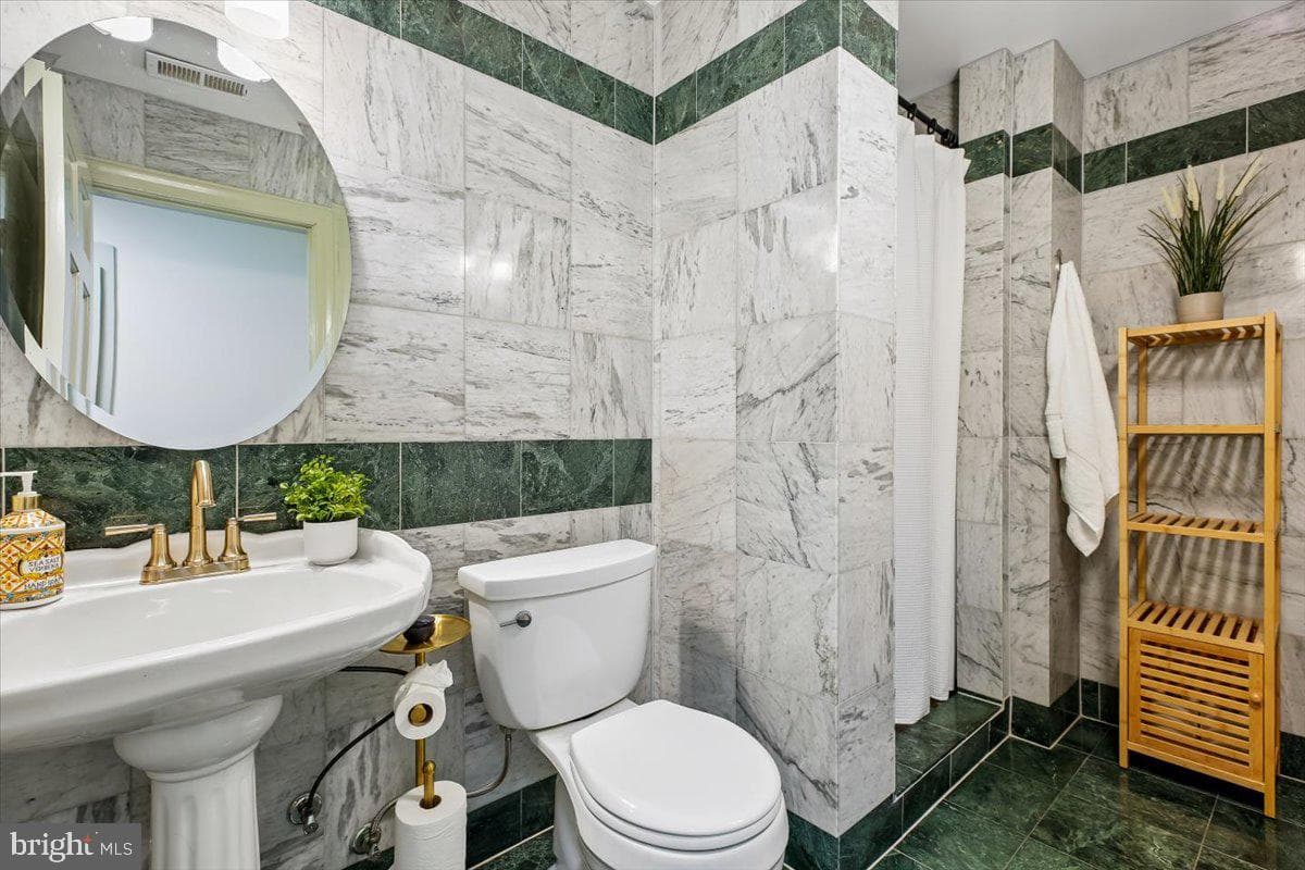 6317 Poe Road photo 25