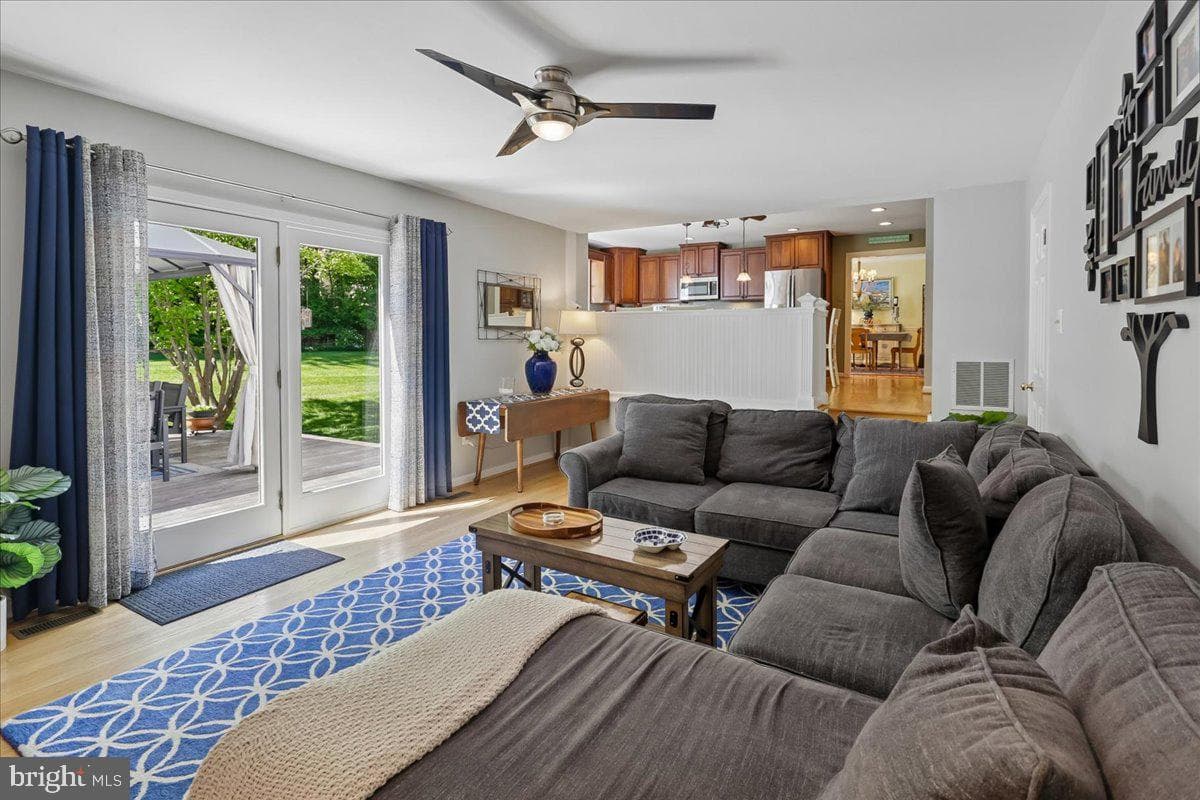 9 Kings Valley Court photo 17