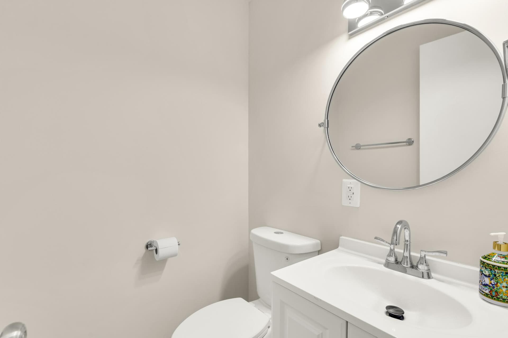 746 Azalea Drive #12-746 photo 15