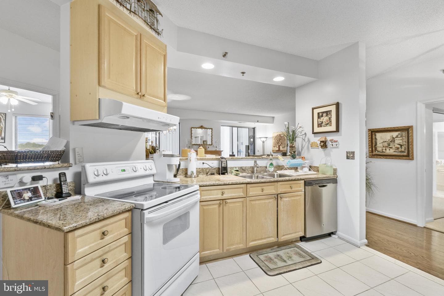 3210 N Leisure World Boulevard #908 photo 6