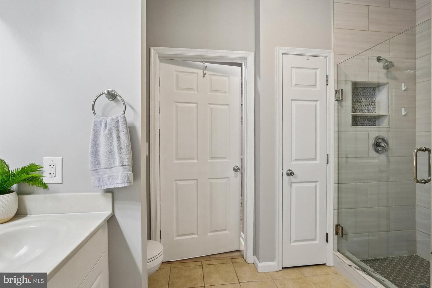 31 Booth Street #b56 photo 18