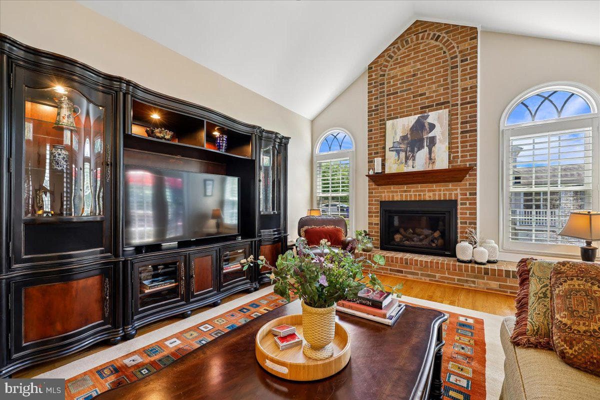 14304 Shoreham Drive photo 45