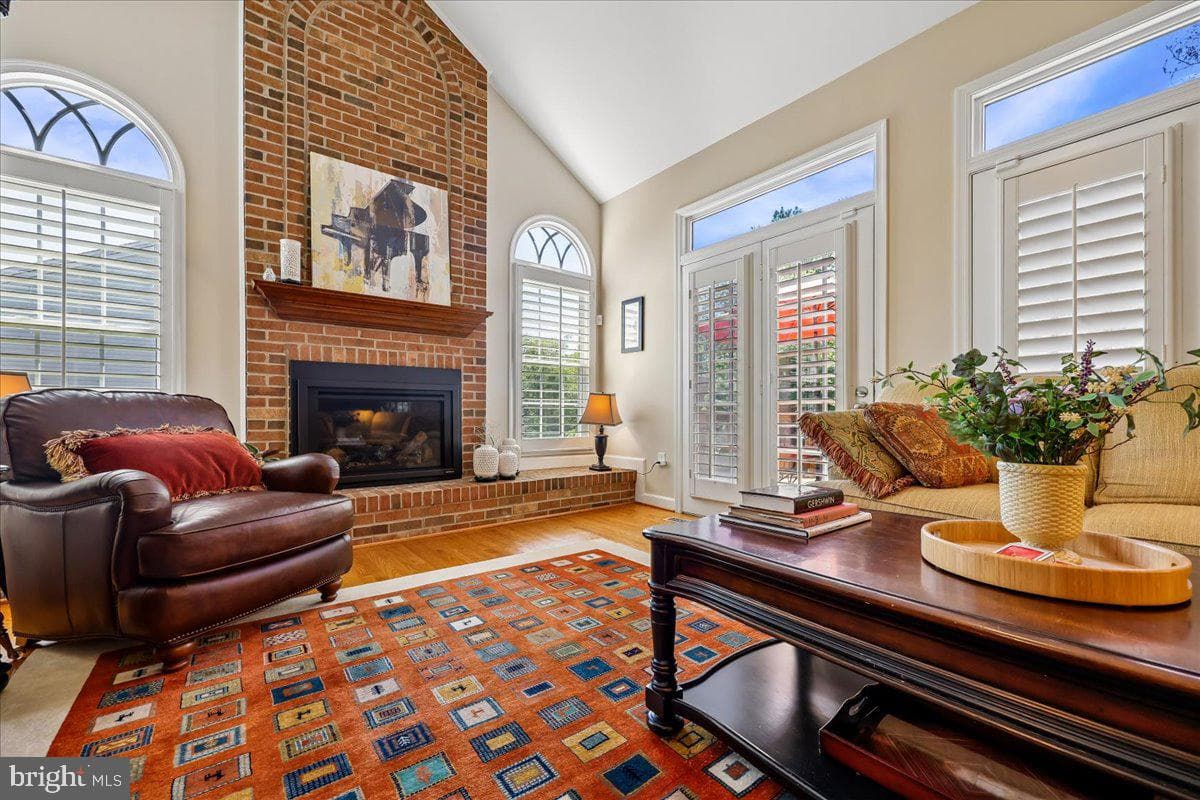14304 Shoreham Drive photo 46