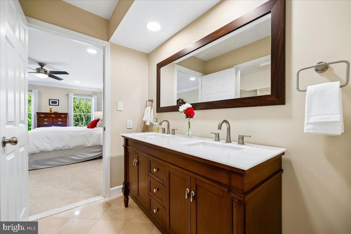 14304 Shoreham Drive photo 63