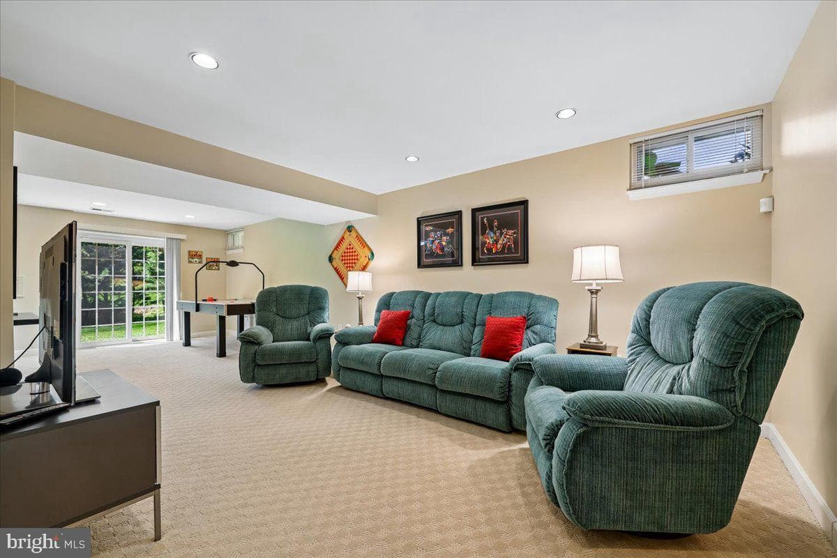 14304 Shoreham Drive photo 86