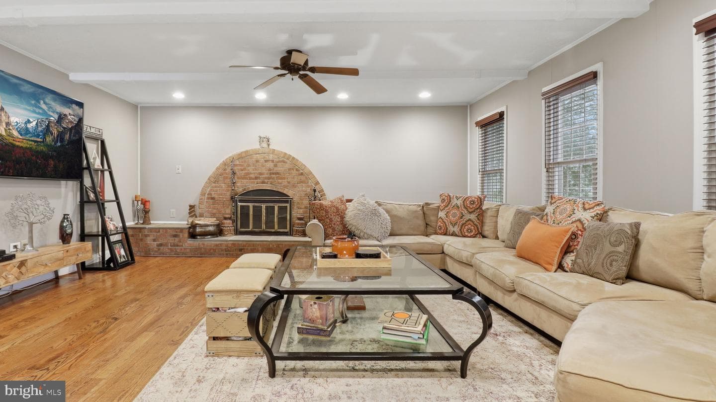 15501 Peach Leaf Lane photo 41