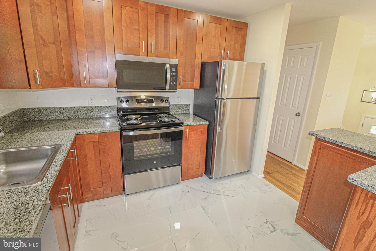 24201 Bush Hill Road photo 18