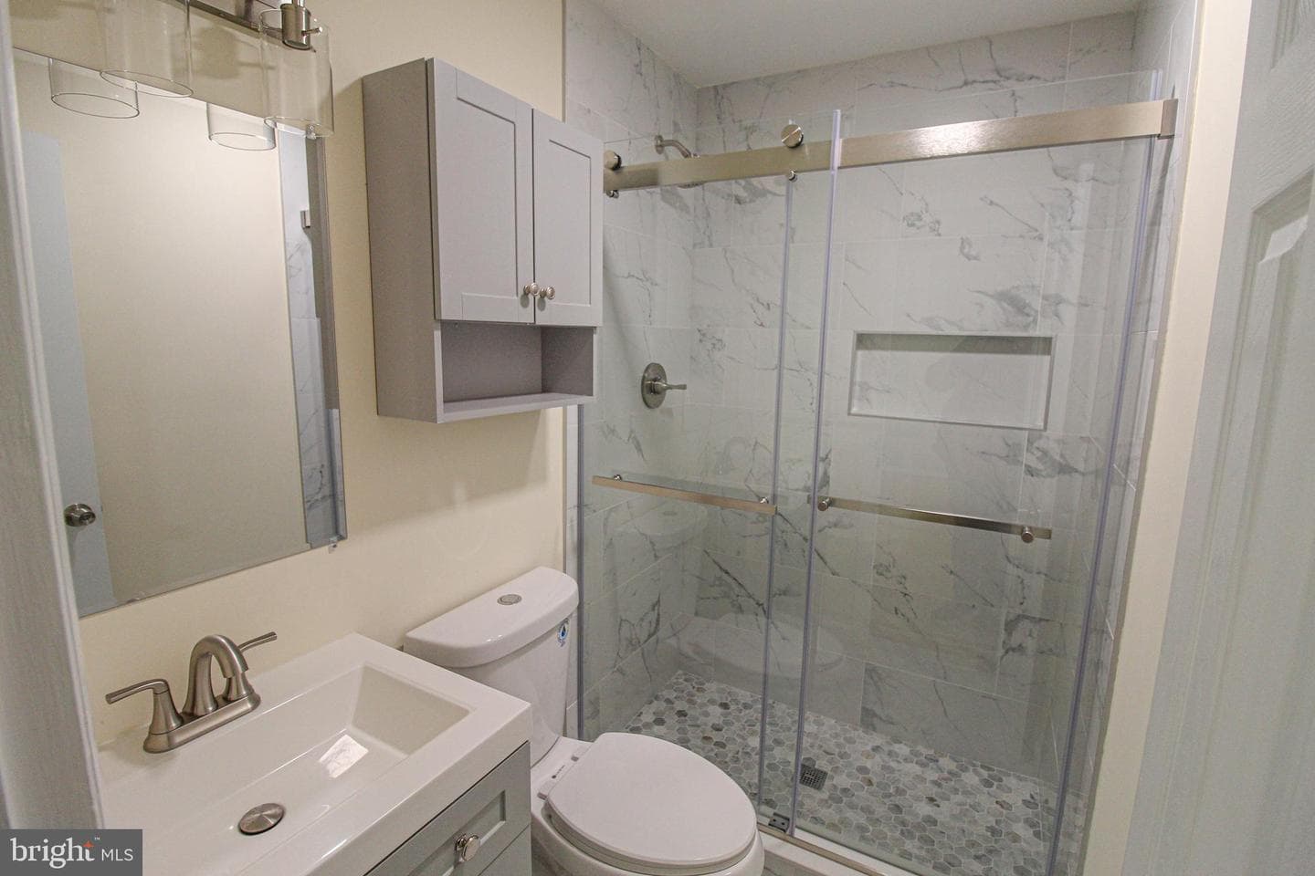 24201 Bush Hill Road photo 23
