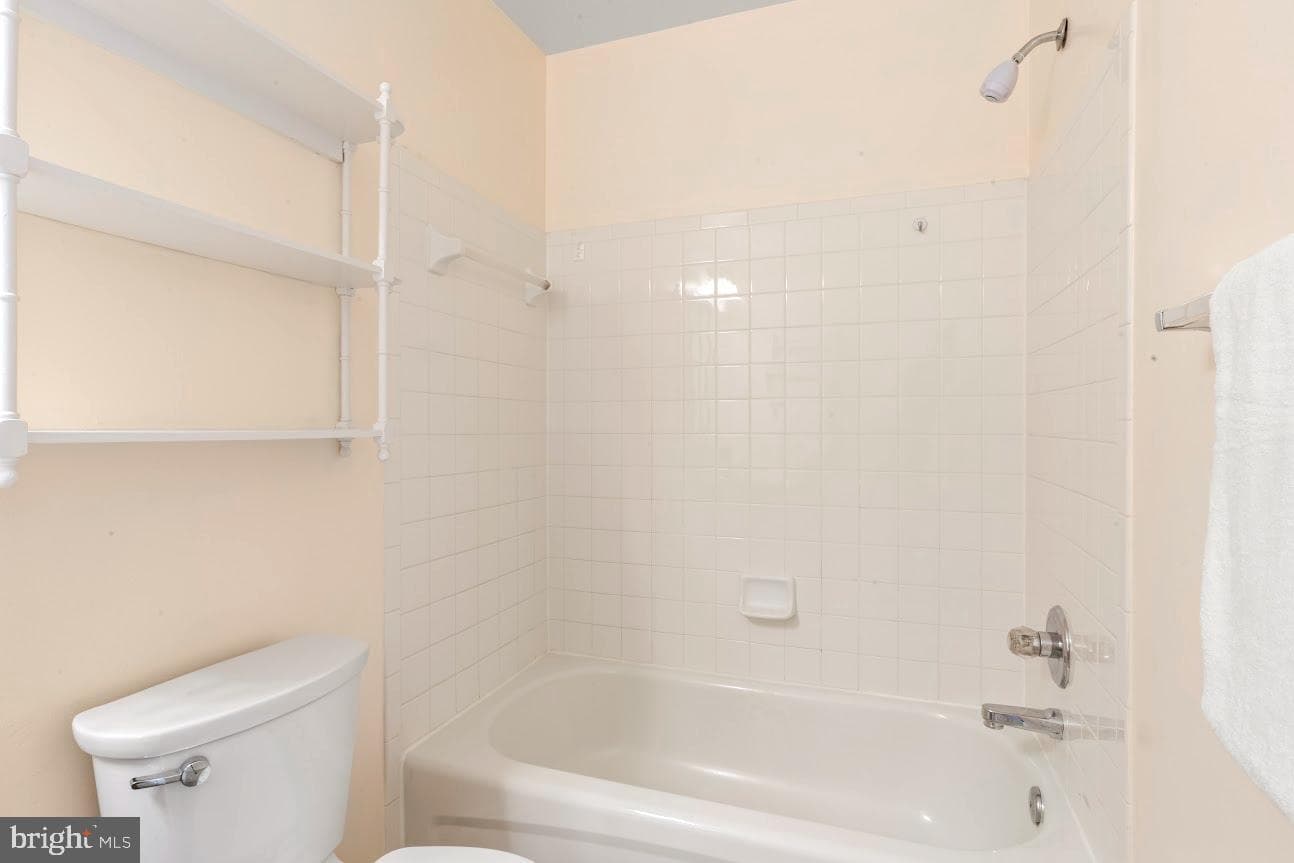 17914 Chatterly Terrace photo 14