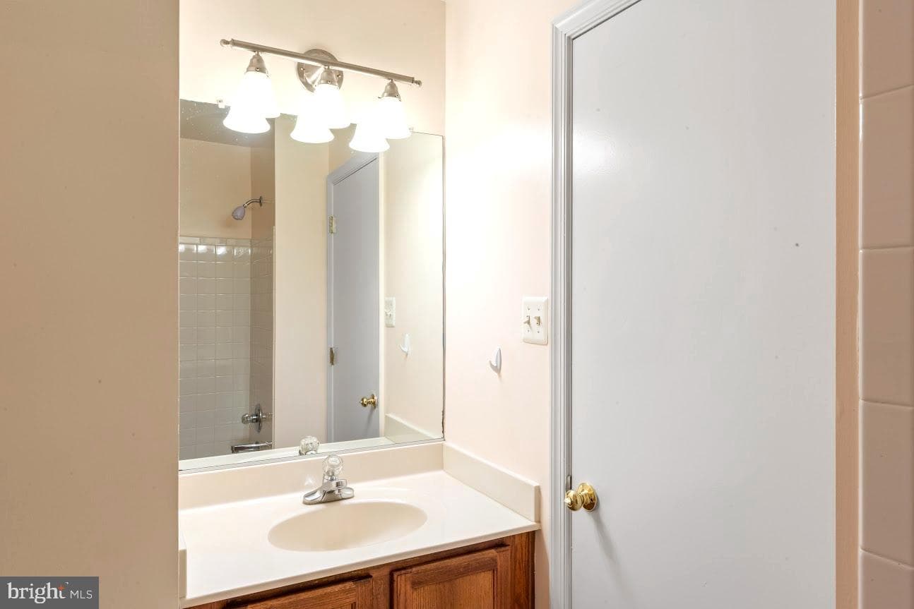 17914 Chatterly Terrace photo 21