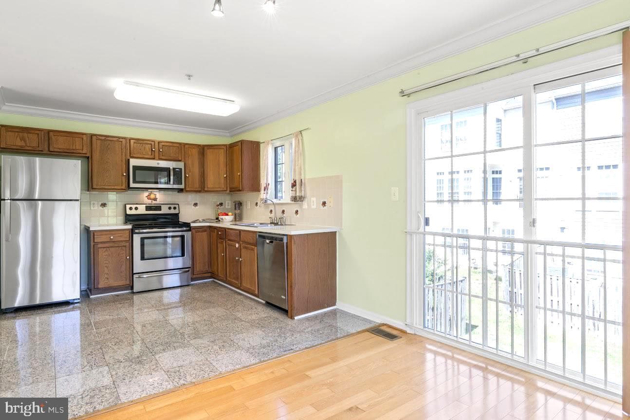 17914 Chatterly Terrace photo 9