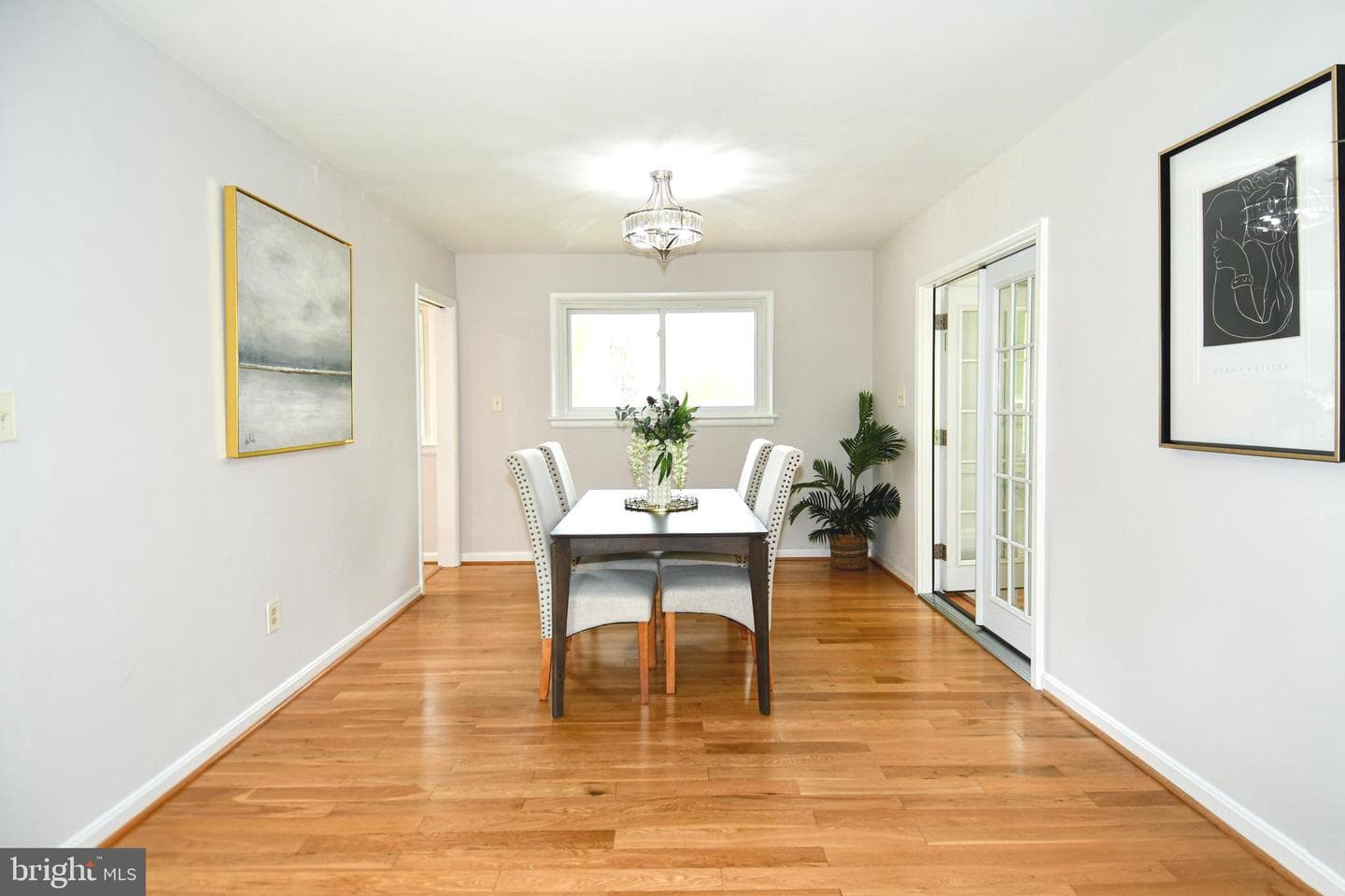 5701 Radnor Court photo 9