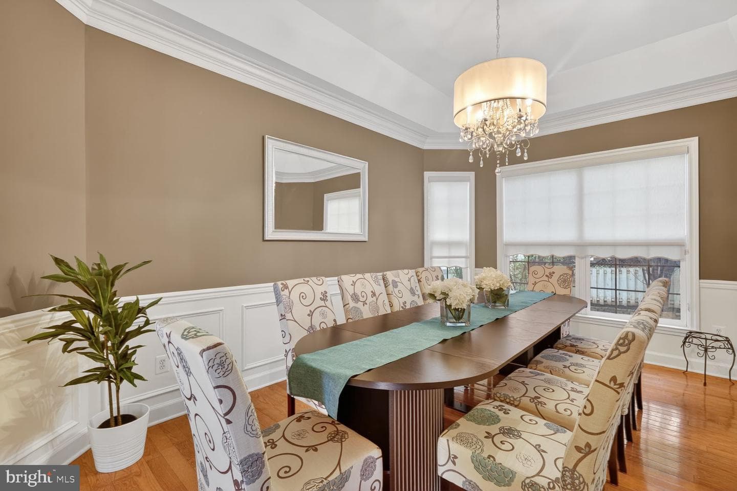 414 Summer Garden Way photo 8