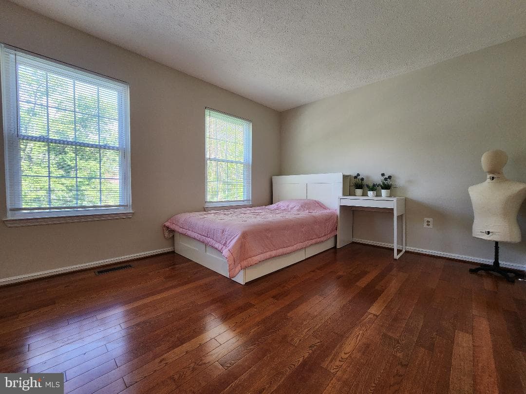 13908 Bergenfield photo 16