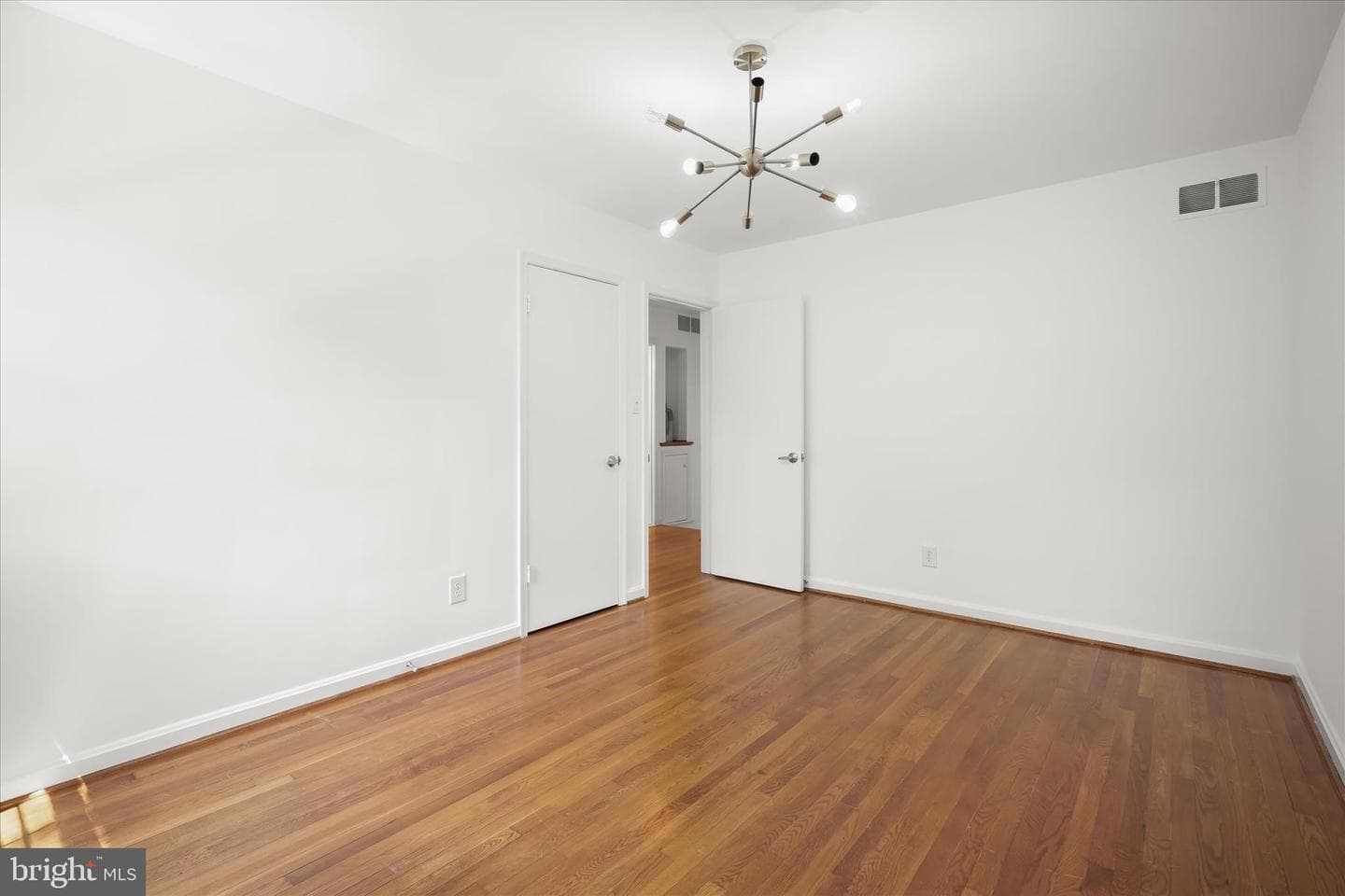 6204 Redwing Court photo 20