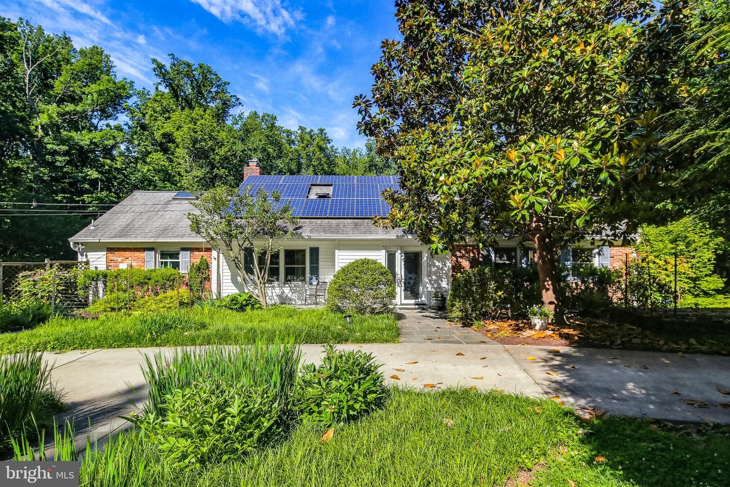 17004 Woodale Drive photo 11
