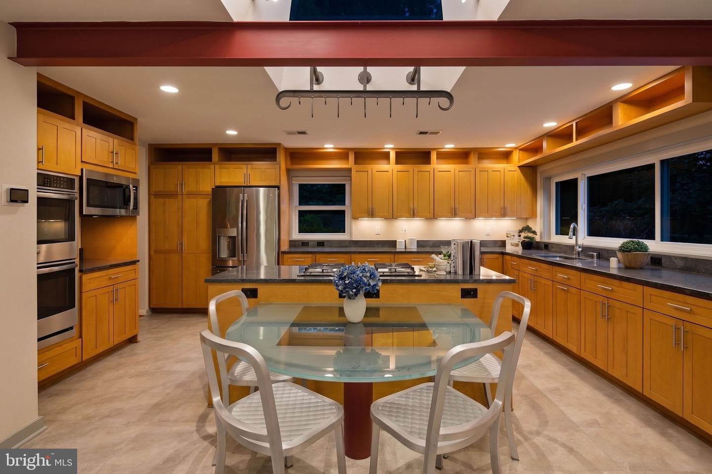 17004 Woodale Drive photo 3