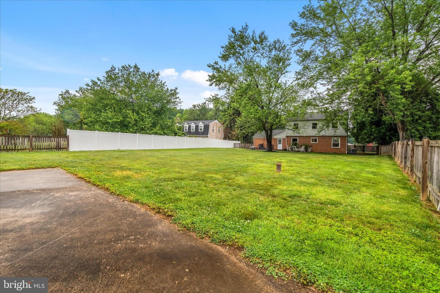 26508 Aiken Drive photo 28
