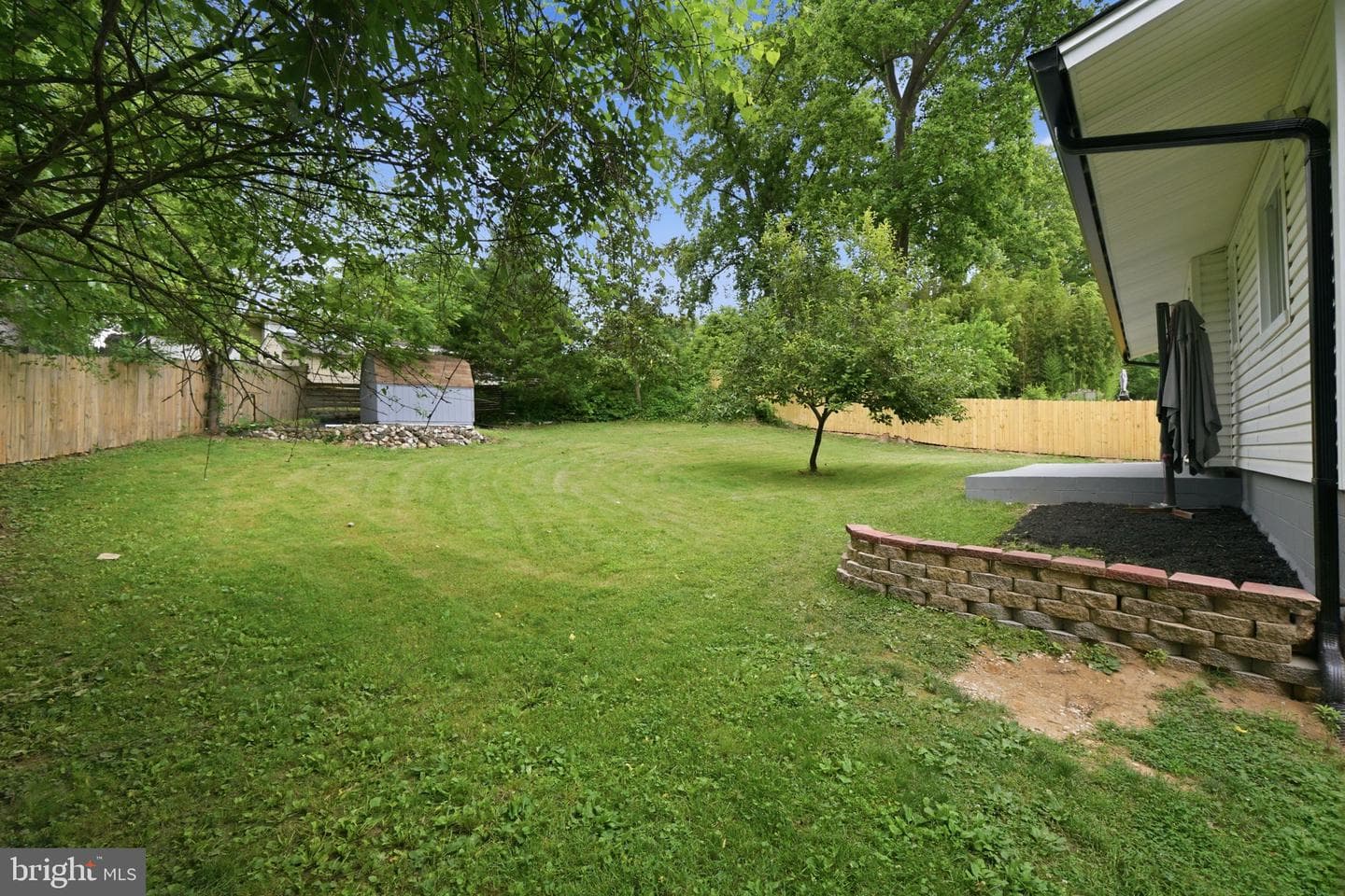 13710 Arctic Avenue photo 49