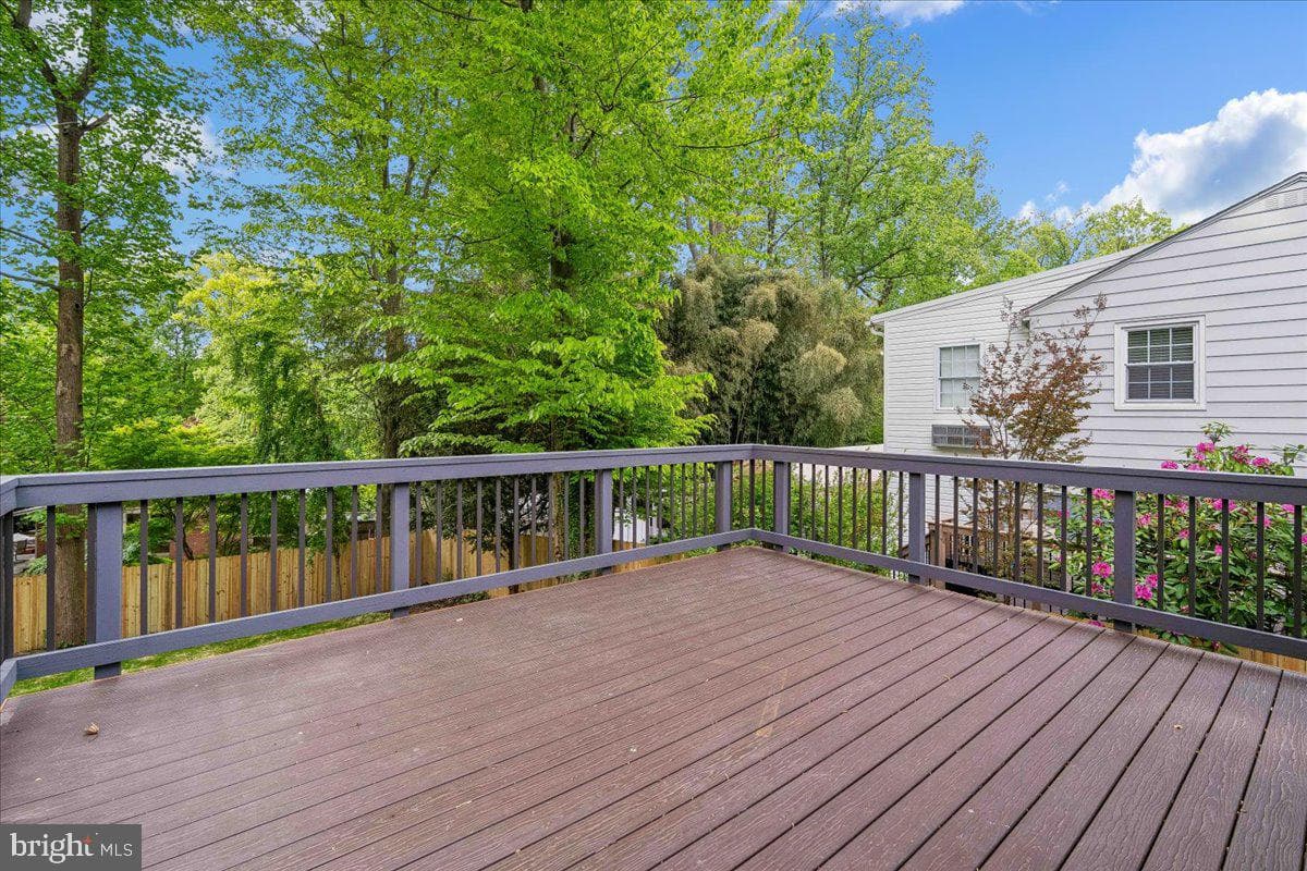 4000 Adams Drive photo 8