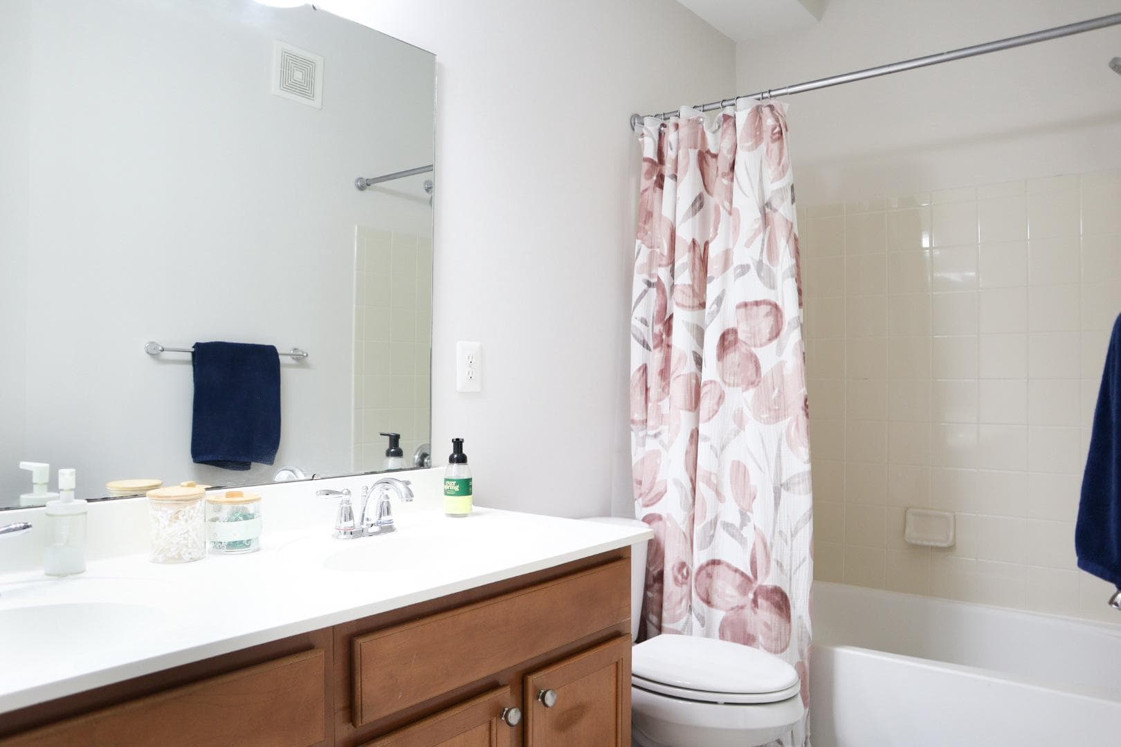 207 Community Center Avenue #207 photo 20