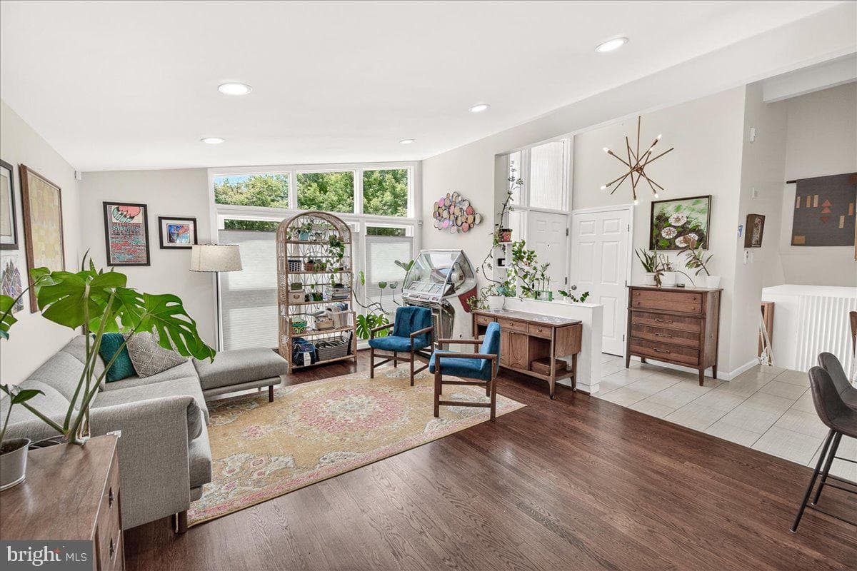 707 Hyde Road photo 12