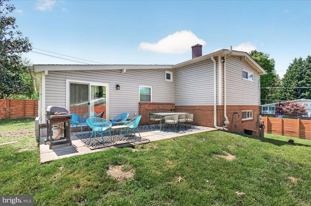 707 Hyde Road photo 24