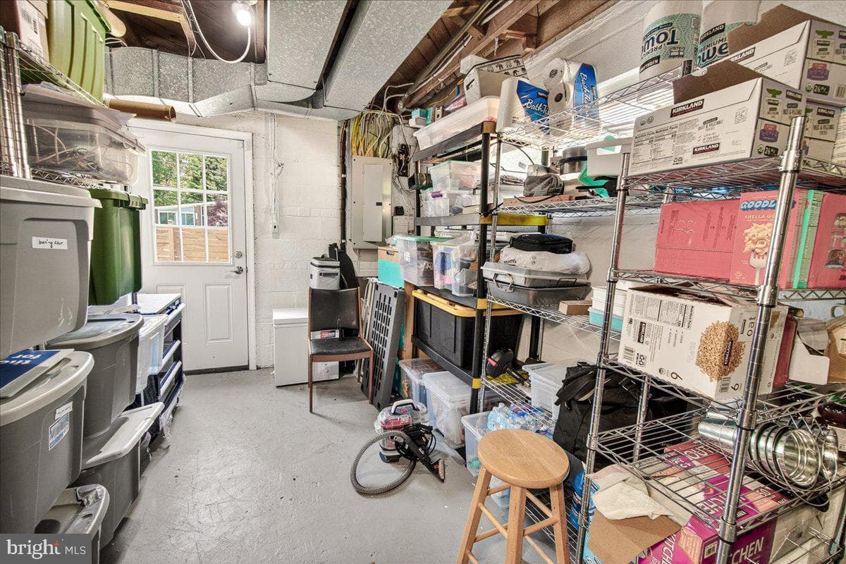 707 Hyde Road photo 45