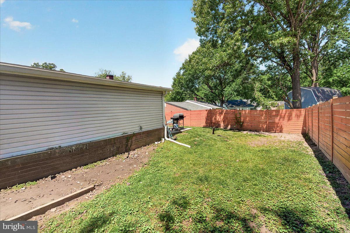 707 Hyde Road photo 47