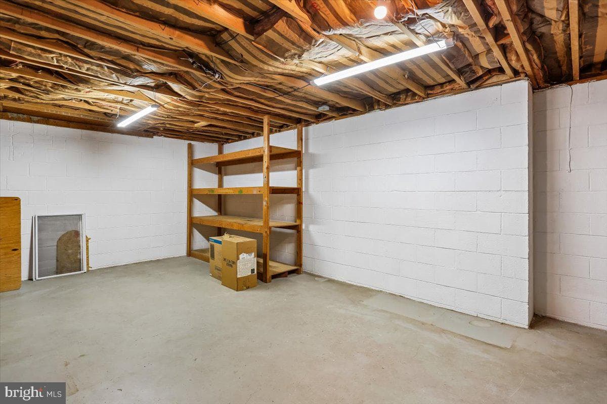 11809 Longdraft Court photo 21