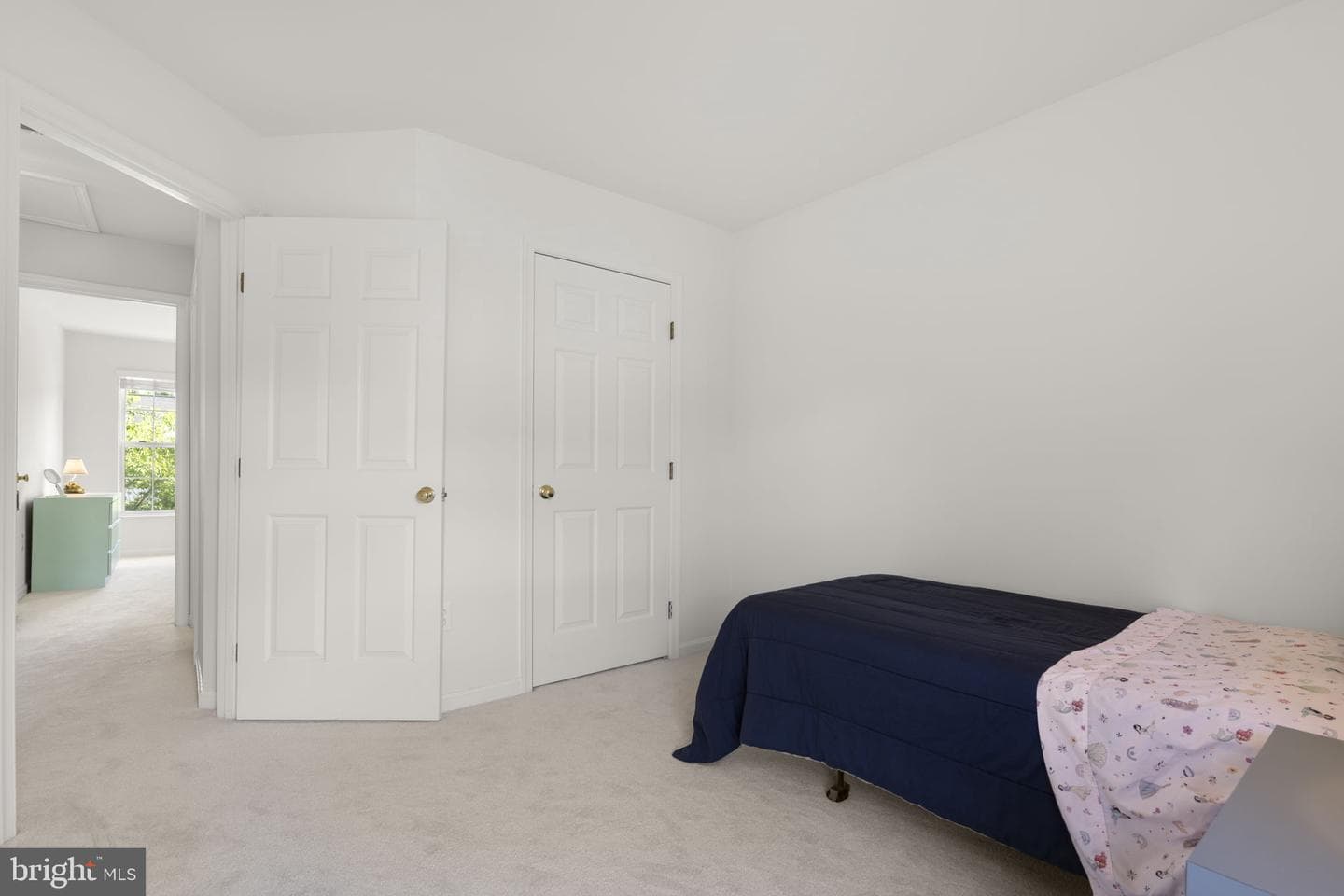 18028 Red Rocks Drive photo 25