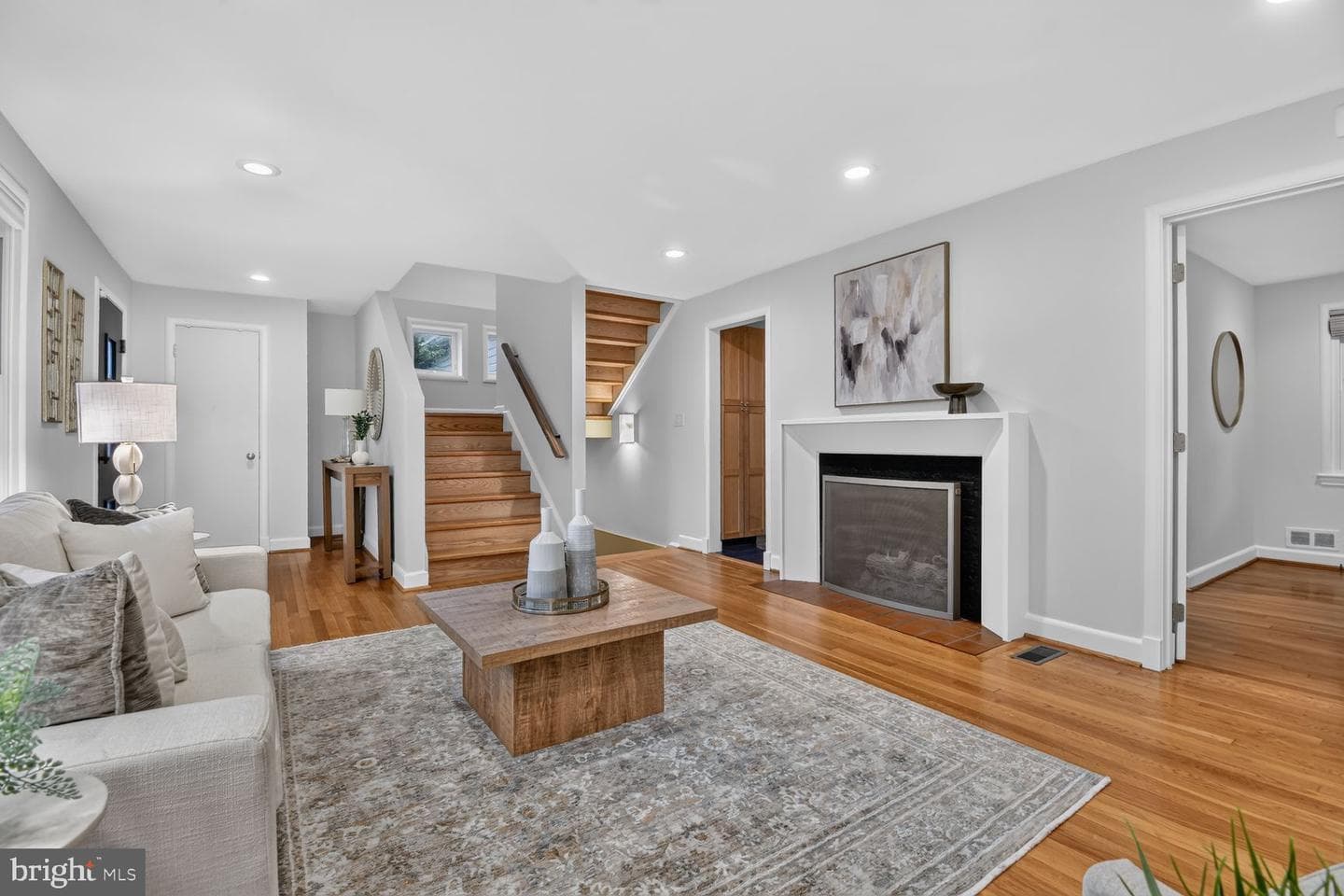9305 Linden Avenue photo 8