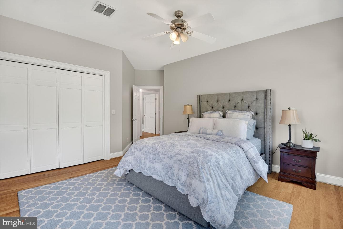 5909 Madawaska Road photo 32