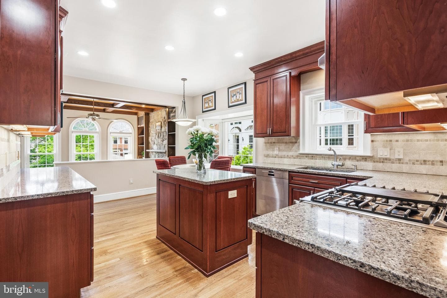 8015 Quarry Ridge Way photo 15