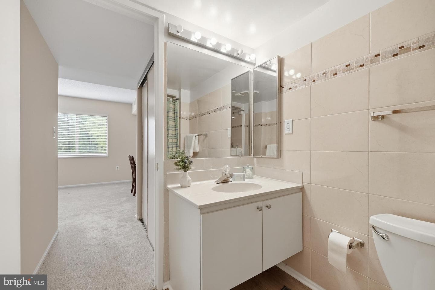 15101 Interlachen Drive #1-224 photo 25