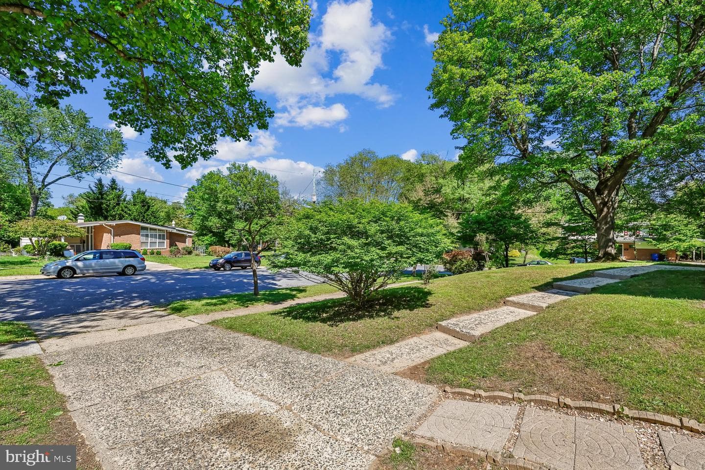 300 Gilsan Court photo 15