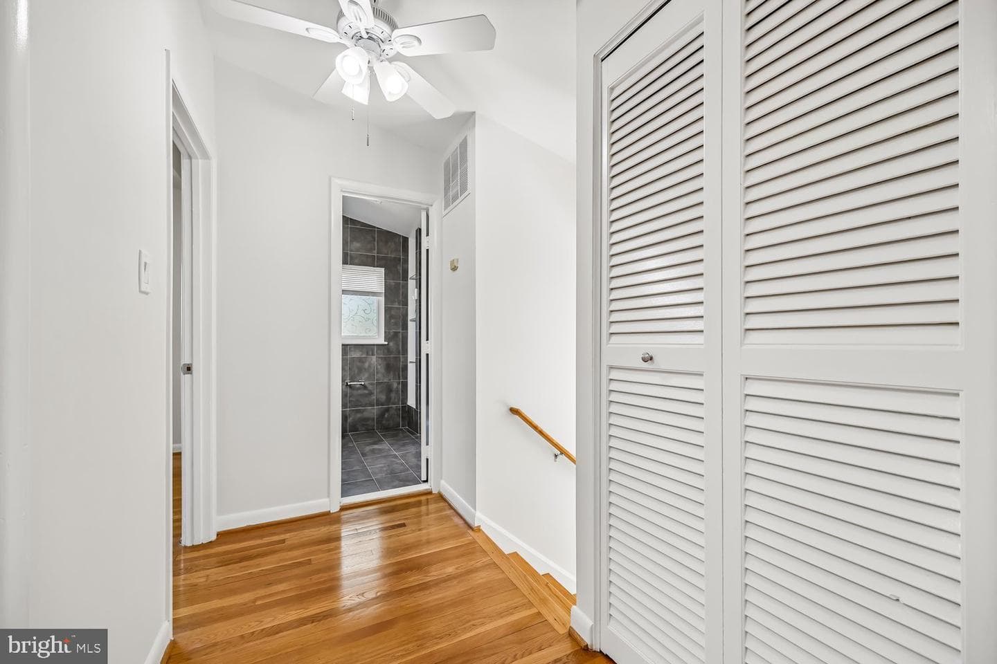 300 Gilsan Court photo 56
